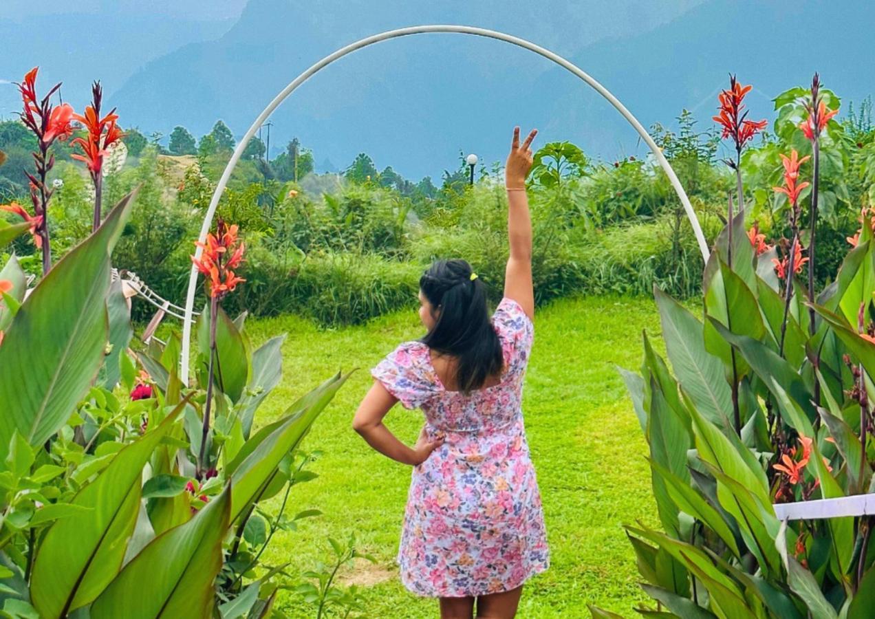 Haut Monde King'S Paradise Resort Kanatal Exteriör bild