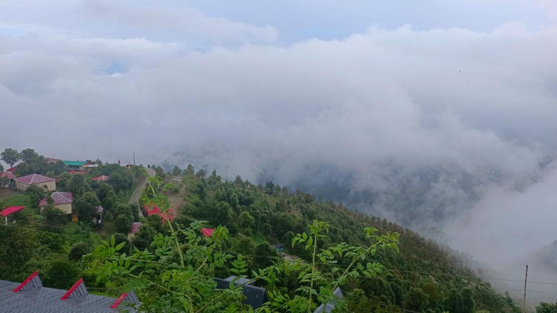 Haut Monde King'S Paradise Resort Kanatal Exteriör bild