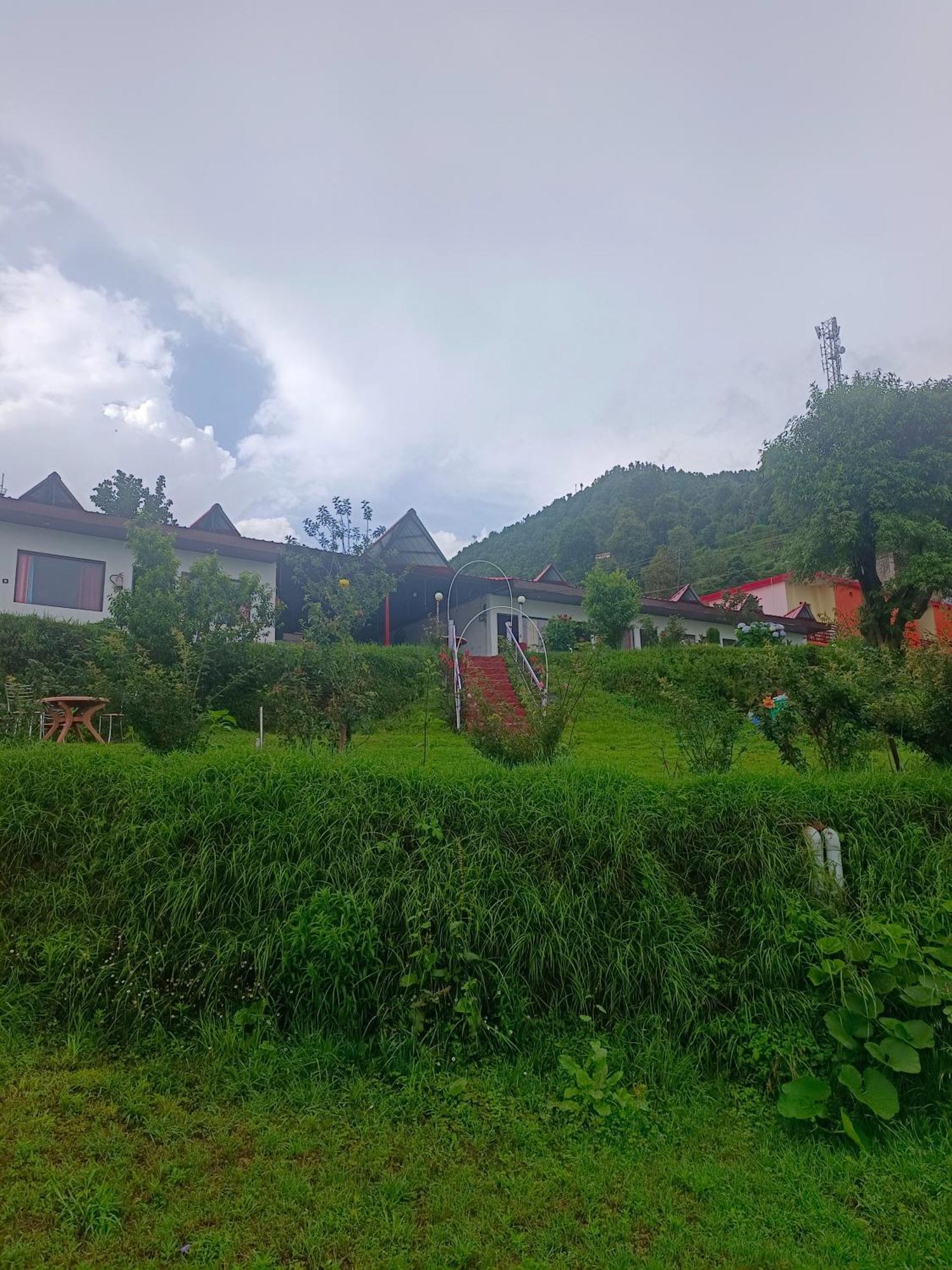 Haut Monde King'S Paradise Resort Kanatal Exteriör bild